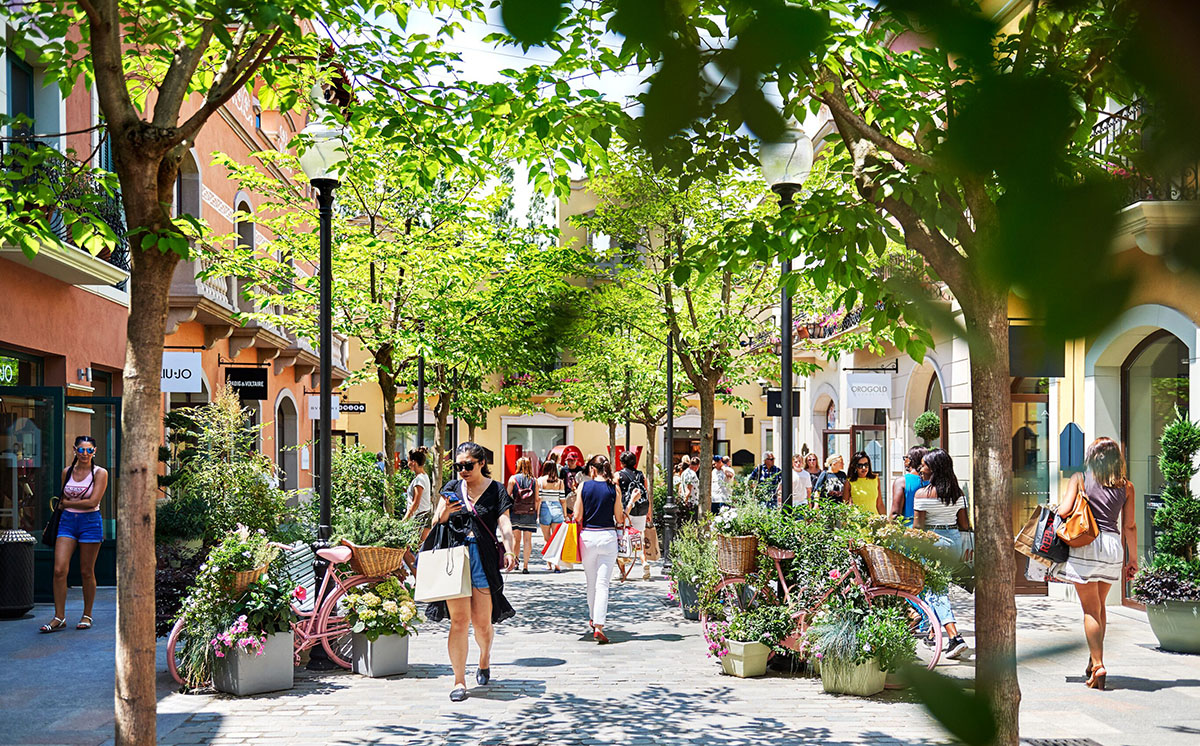 아울렛, Madrid